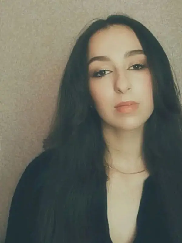 Мартинець Дарина - жду Franka com ua Випускниця mdopen